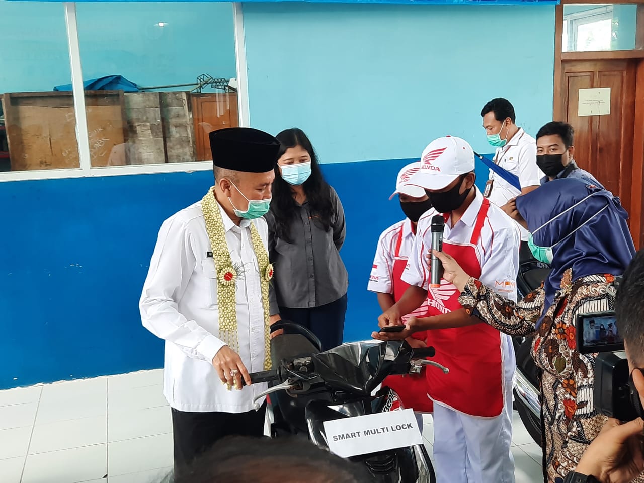 MPM Honda Jatim Jalin Kerjasama Dengan SMKN 2 Pamekasan Untuk Terapkan Kurikulum Tekhnik & Bisnis Sepeda Motor Astra Honda